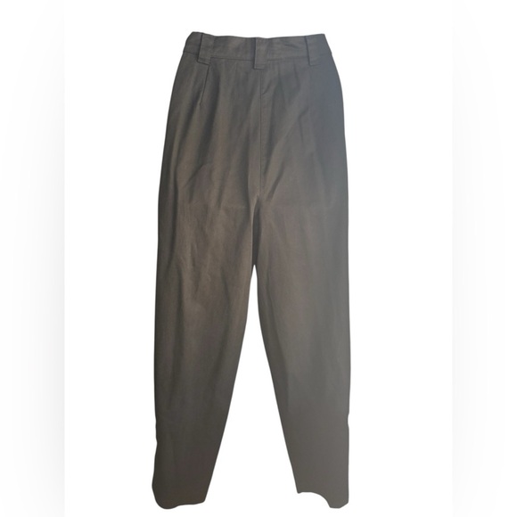 Every women’s black pleated dressy pants button detail pockets high waisted sz 2 - Picture 3 of 7